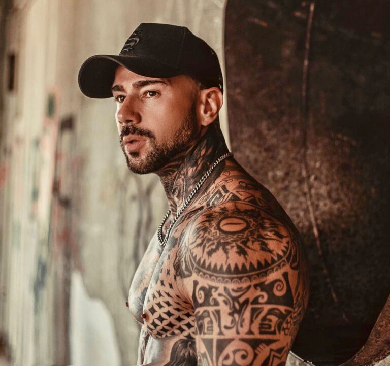 Juanjo Torres Ink: Modelo, influencer y Director de Volume Agency