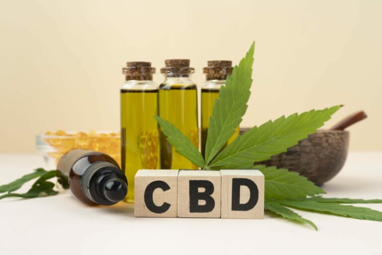 Calma tu estrés diario gracias a los aceites de CBD