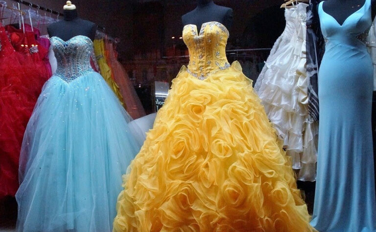Vestidos de fiesta exclusivos para este 2022