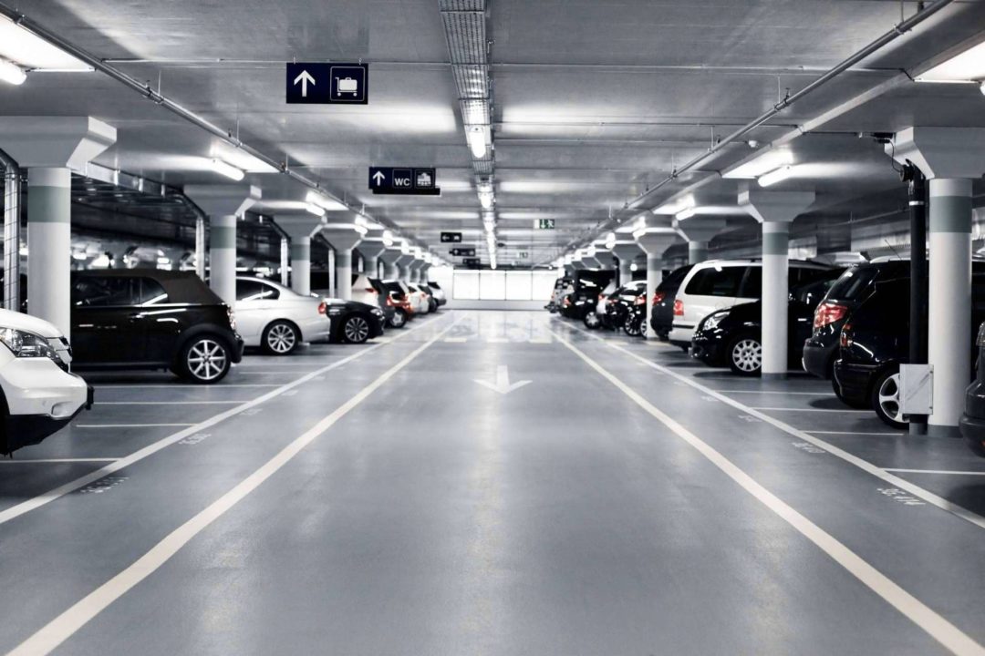 Todo sobre el alquiler, compra y venta de plaza de garaje entre particulares, con Parkings y Garajes