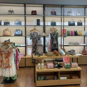 Imperio Clandestino celebra la inauguración de su nueva tienda de ropa en Madrid
