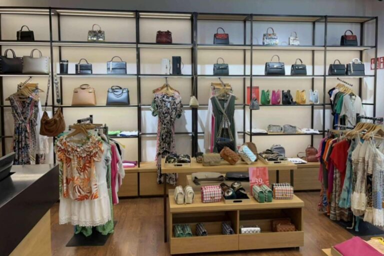 Imperio Clandestino celebra la inauguración de su nueva tienda de ropa en Madrid