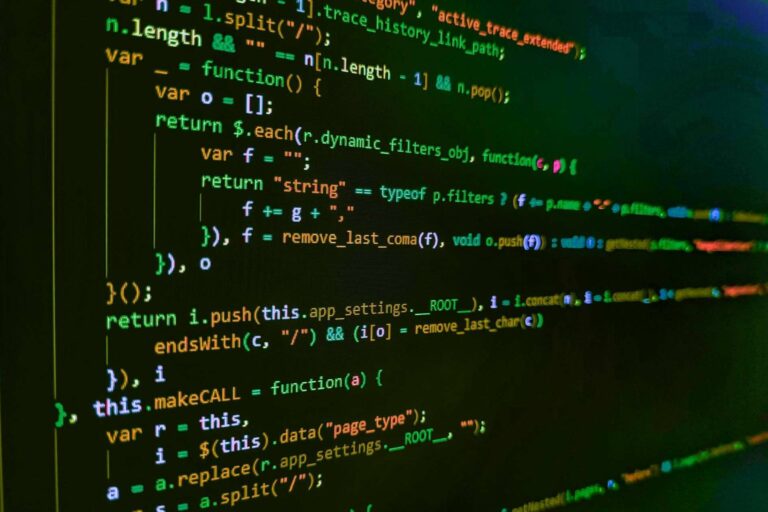 La formación en Big Data y la analítica de datos en INTECSSA, clave en el proceso competitivo de las empresas