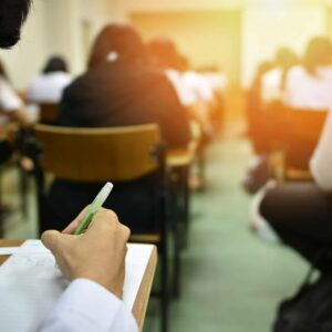¿Por qué los ciclos formativos son una buena opción frente a las carreras universitarias?, por Pàlcam