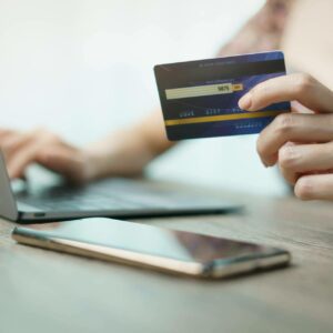 Los intereses y el funcionamiento de las tarjetas revolving de la mano de Dual Asociados
