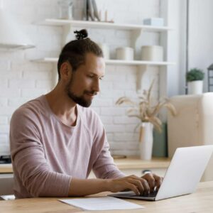 ¿De qué forma se pueden conseguir clientes en internet sin riesgo?