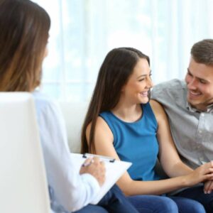 Ventajas de la terapia de pareja, por los expertos de Alzenit