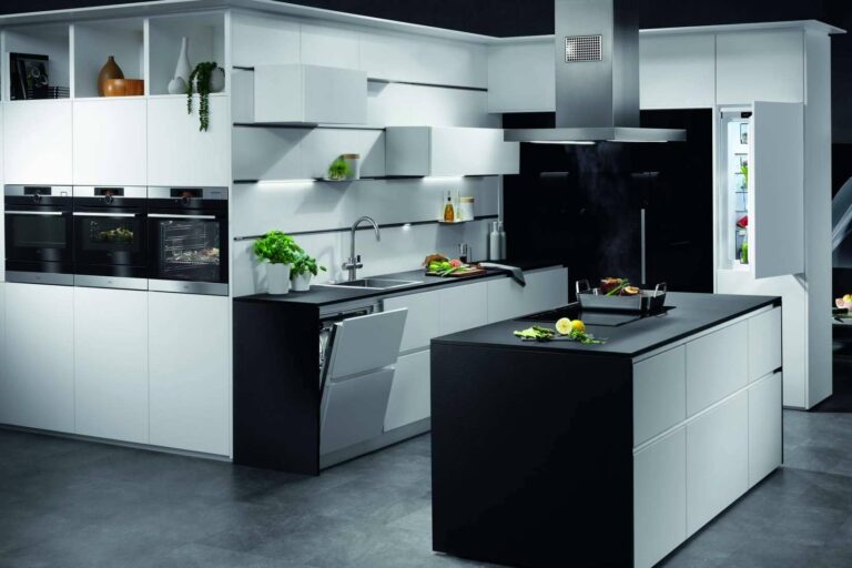¿Dónde encontrar diseños modernos de cocinas en Málaga? Idecocina
