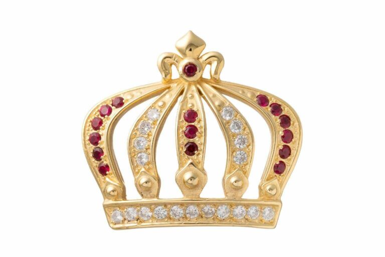Aldabón Luxury, broches que convierten un look en una prenda exclusiva