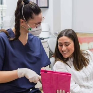 Mejorar la sonrisa con los brackets, de la mano de Clínica Dental Roca