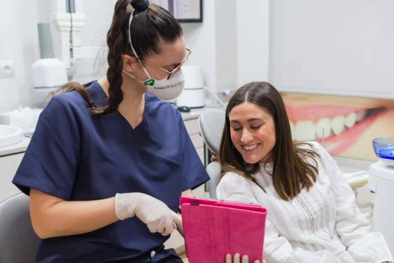 Mejorar la sonrisa con los brackets, de la mano de Clínica Dental Roca