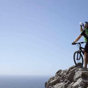 Bike Feelings ofrece diferentes rutas en Girona en bici gravel