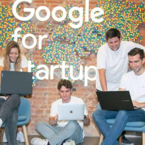 La start-up Yakk presenta su nuevo software con el que las empresas tendrán todos sus dispositivos tecnológicos controlados en una sola plataforma