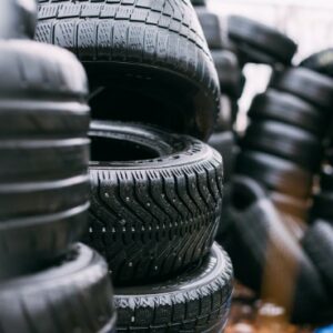 Neumáticos: lo que  necesitas saber para elegir los más adecuados para tu coche