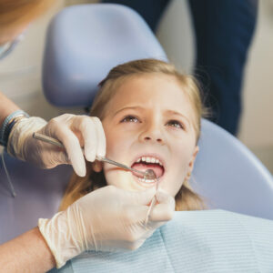 ¿Por qué es importante acudir al dentista con frecuencia?