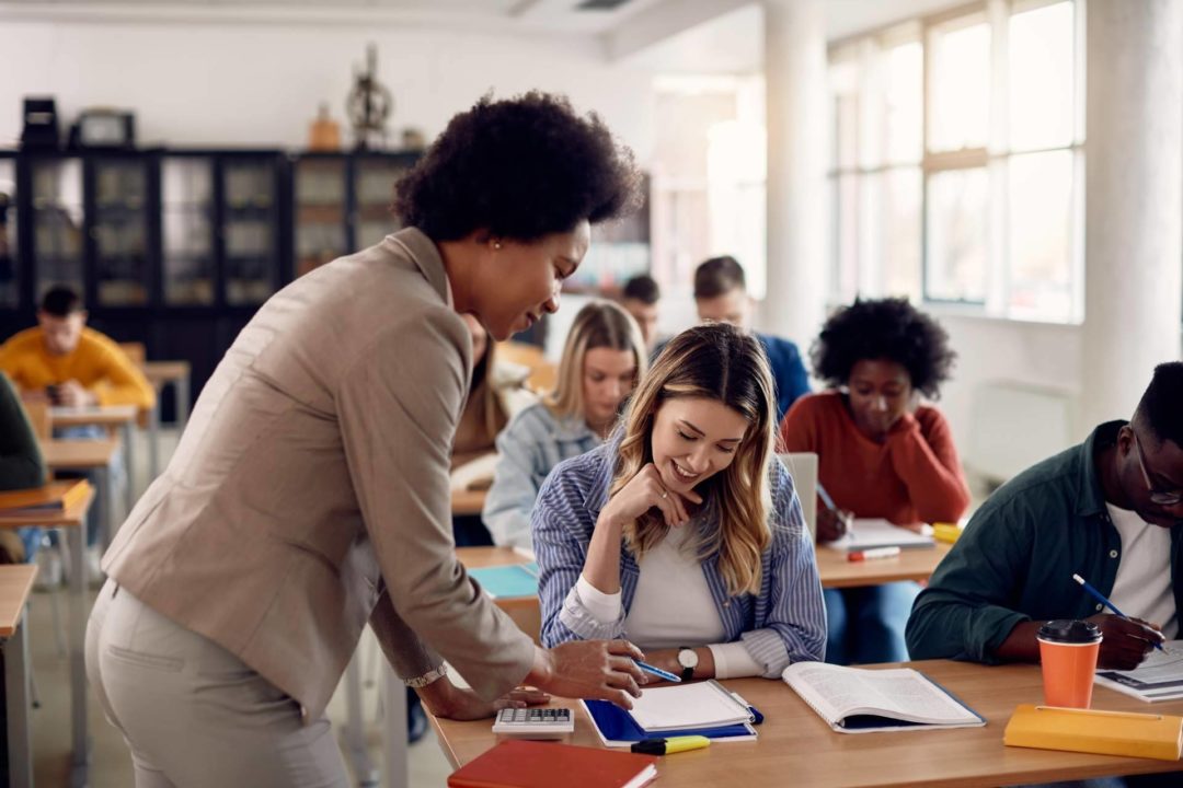 Qué estudiar en las diferentes universidades españolas, la guía de Hacer TFG