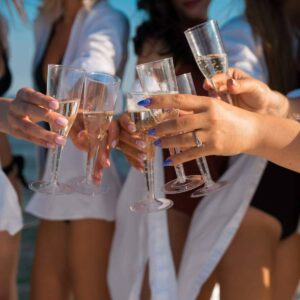 Una despedida de soltero en Alicante inolvidable, requiere de una buena organización, según Karamba Despedidas