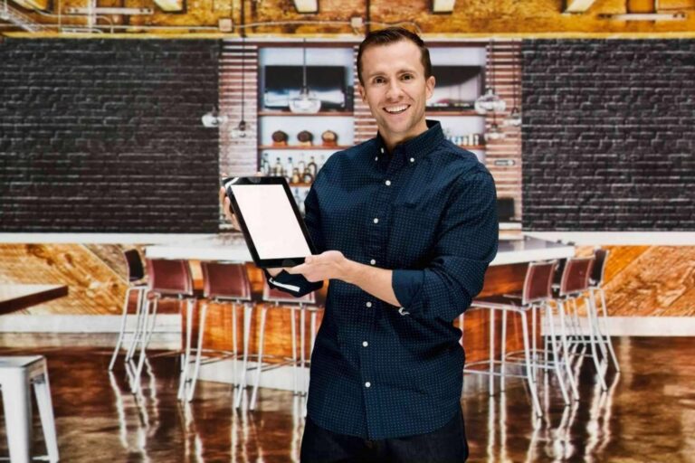 La solución a la falta de personal en restauración, el Kit Digital con Asistecs