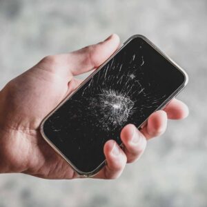 Reparar Ordenadores explica el por qué de la calidad de las pantallas de iPhone y las razones por las que deben ser reparadas por profesionales