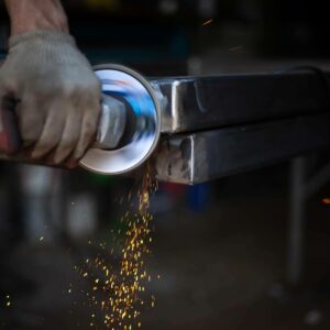 Fenelux se establece como una de las empresas referentes en Asturias de aluminio y carpintería metálica