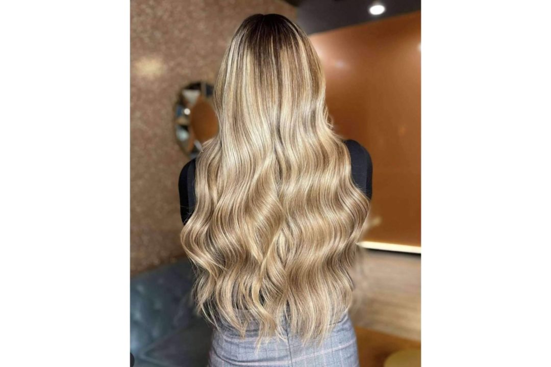 Extensiones adhesivas de Glam & Extensions para lograr un cambio de look