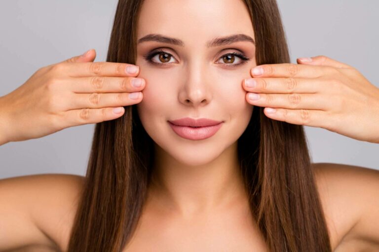 Combatir los signos de la edad con el lifting facial de A2Clínic