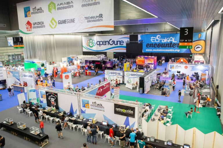 Euskal Encounter, el macroencuentro tecnológico, ha ofrecido más de 300 actividades durante cuatro jornadas ininterrumpidas