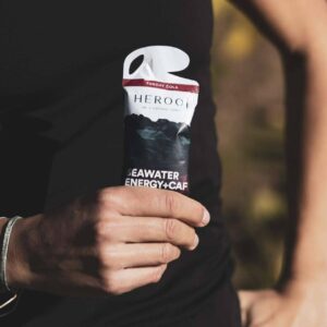 Nutrición deportiva innovadora con agua de mar, de la mano de Herooj