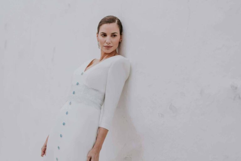 Un vestido único para cada novia, la filosofía de Silvia Fernández