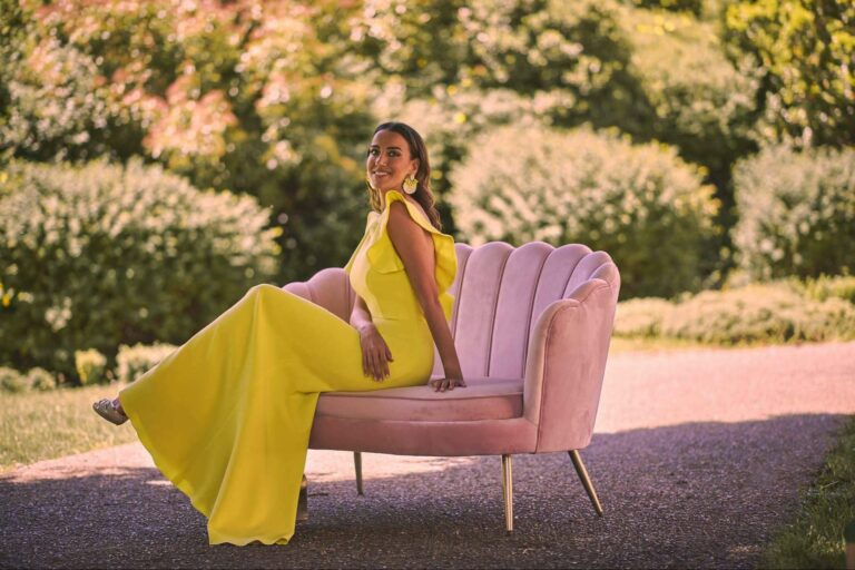 Conseguir el vestido de fiesta ideal es posible en el atelier de Silvia Fernández