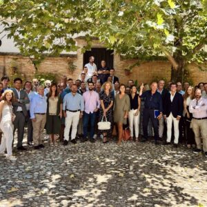 Escalar con algunos de los mejores formadores inmobiliarios en la carrera profesional
