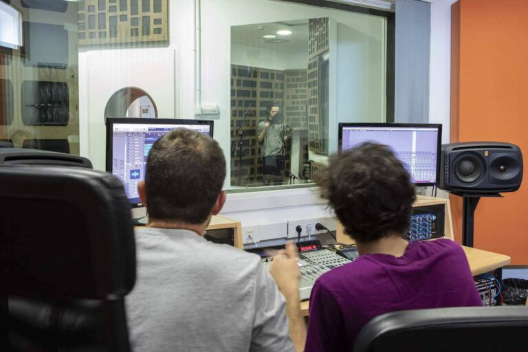 Los estudios superiores de producción musical, escogidos cada vez por más estudiantes