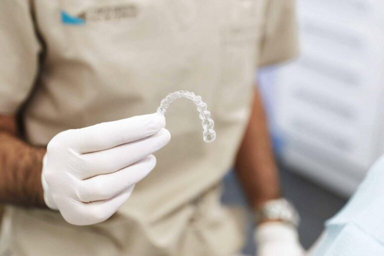 Las ventajas de la ortodoncia invisible, de la mano de Clínica Dental Ruiz de Gopegui