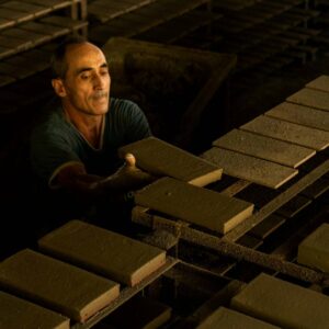 Cerámicas Catalino ofrece suelos de barro artesanales