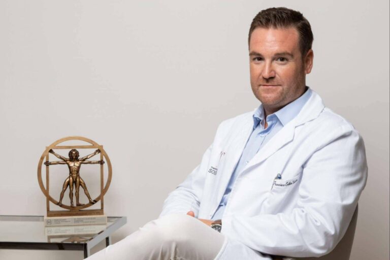 El Doctor Soler es reconocido como el Mejor Traumatólogo de España 2022 gracias al abordaje directo superior como técnica de cirugía de cadera