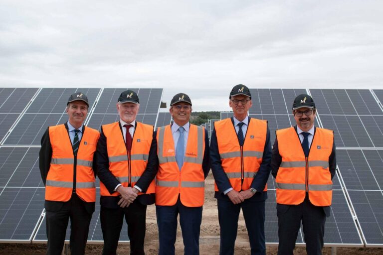 Intermalta inaugura sus instalaciones fotovoltaicas