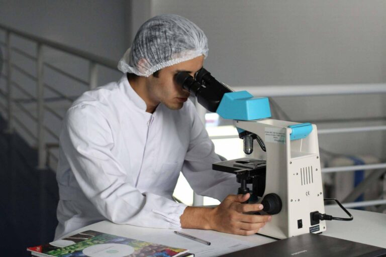¿Cuál puede ser la causa de la eyaculación precoz? En Uromedics ayudan a encontrar el mejor especialista en salud sexual masculina