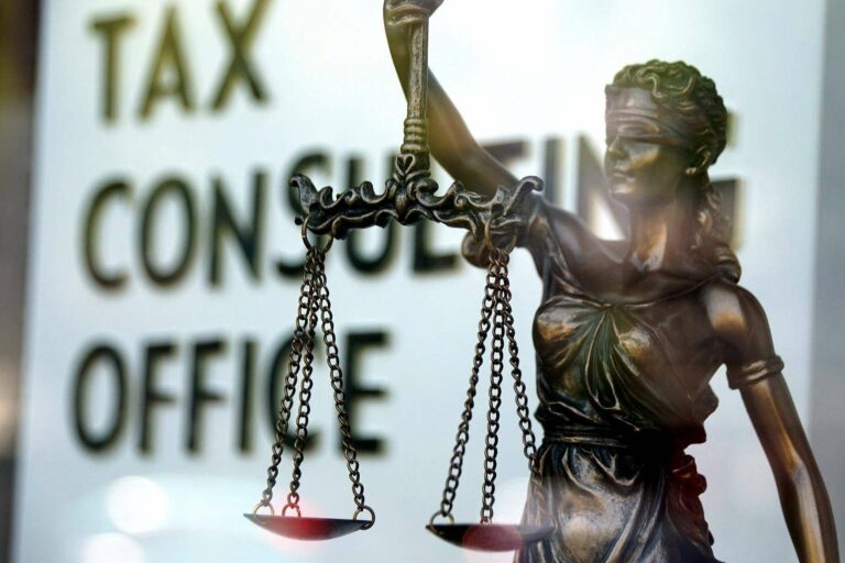 Asesoramiento para llevar a cabo trámites de extranjería, con Belo y Delgado Abogados
