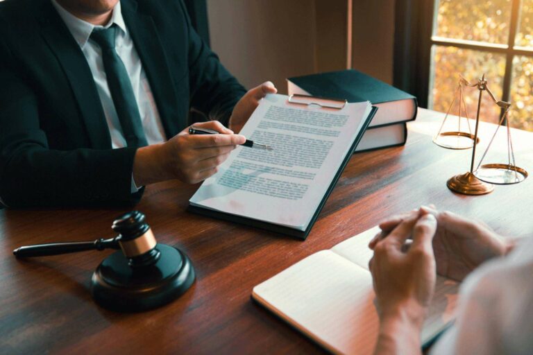 ¿Qué es una asesoría legal?, según Key Iberboard