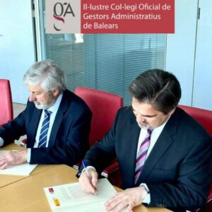 El Colegio Oficial de Gestores Administrativos de Baleares suscribe un convenio que habilita una plena gestión catastral