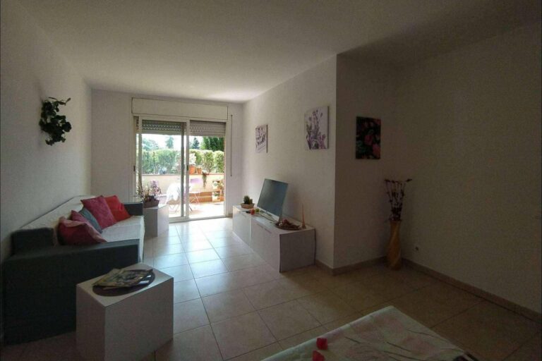 Cada vez más propietarios de Barcelona acuden a las agencias inmobiliarias para vender su casa
