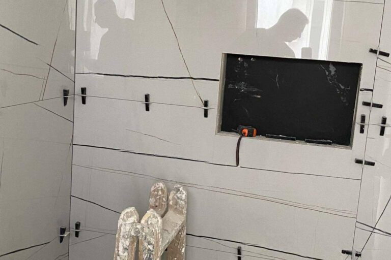 Decoraciones Alvic lleva a cabo reformas de cocinas y baños para aumentar su perdurabilidad