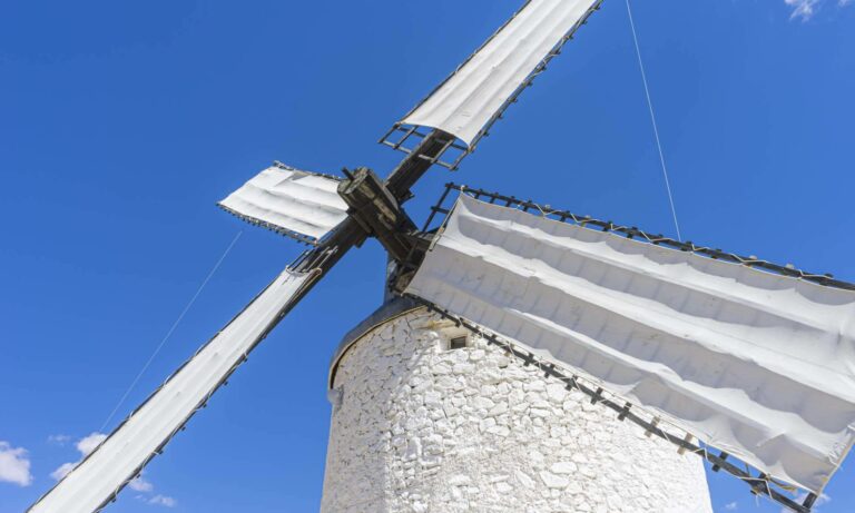 Las energías renovables, presente y futuro en el centro y sur de España