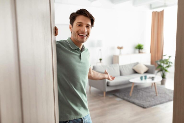 Cano & Pujol presenta unas gafas de realidad virtual para conocer una vivienda sin visitarla