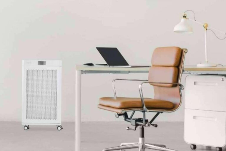 AIR8 TECH, las fuentes de contaminación de los espacios interiores y la necesidad de purificar el aire