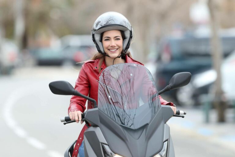 El mejor seguro de moto, ¿cómo contratarlo?