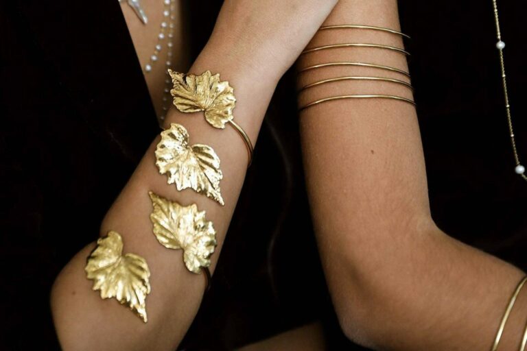 Brazaletes de Trepillé y otros accesorios que se han convertido en tendencia