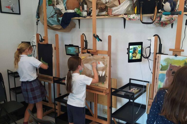 Las clases de pintura y dibujo como extraescolar para niños de Estudio Ilógico