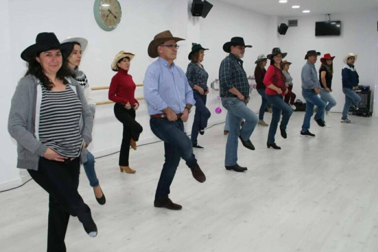 Los principales beneficios para la salud derivados del baile en línea