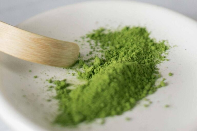 ¿Qué es la espirulina en polvo? El superalimento de Mediterranean Superfoods